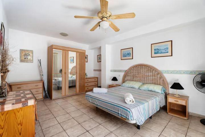 001, Club Atlantis, Puerto Colon, Adeje Apartman Costa Adeje  Kültér fotó